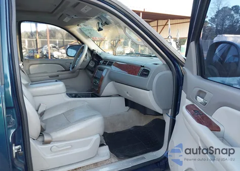 2007 Chevrolet Tahoe Lt из США, поврежденный, VIN 1GNFC13017R191718